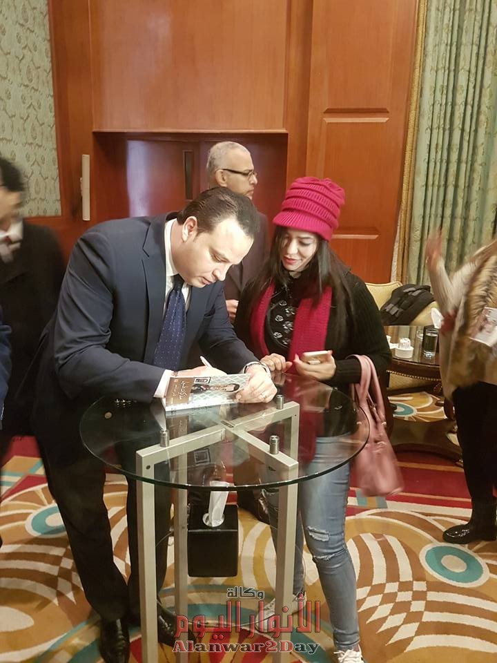 إحتفالية توقيع كتاب مذكرات فلول لمؤلفه الفنان تامر عبد المنعم