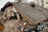 مخيمات تركية لإيواء المتضررين من الزلزال
